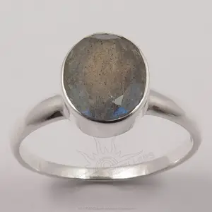 Großhandels preis 925 Solid Sterling Silber Natural LABRADORITE Oval Facettierter Edelstein Erstaunlicher Ring Jede Größe Hot Fashion
