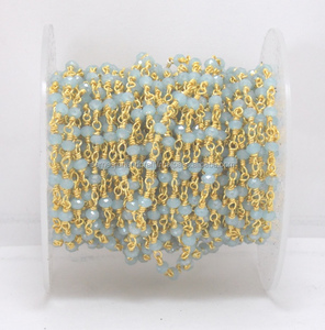 Perles de calcédoine verte plaquées or Chapelet enroulé en fil de pierre naturelle avec chaîne en laiton Pièce de monnaie en grappe Charme de pierre de naissance - Product Image 3