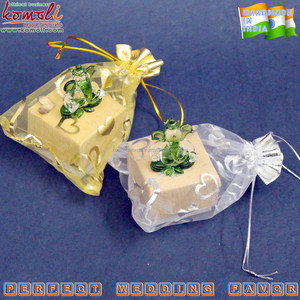 Statue de Ganesha en cristal de verre personnalisée idole de mariage multicolore, cadeau unique de Dieu hindou pour la maison et la célébration - Product Image 2