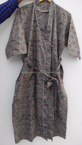 Beau Kimono en coton imprimé bloc à la main avec fermeture à ceinture pour vêtements de nuit, Robe à imprimé floral coloré pour vêtements pour femmes - Product Image 3