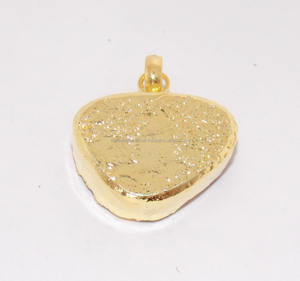 Belle pierre précieuse druzy naturelle galvanisée classique pour enfants avec pendentif collier en forme de coeur fait main plaqué or 18 carats - Product Image 2