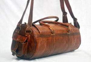 Sac de sport en cuir vintage fabriqué à la main de qualité luxueuse avec plusieurs compartiments disponibles au prix de gros de l'Inde - Product Image 3