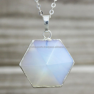 จี้หินโอปอลิททรงหกเหลี่ยม เครื่องประดับชั้นดี พร้อมกรอบเงินแท้ชุบโรเดียม/ทอง - Product Image 3