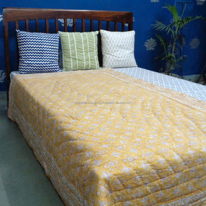 Meilleure vente couette en coton biologique 100% fabricant indien magasins d'usine taille double imprimé Phool Patti Pili motif disponible - Product Image 3