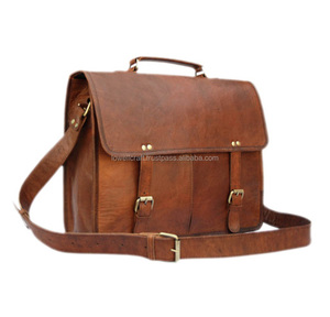 Bolso de Cuero Genuino Clásico LOWELLCRAFT con Correa para el Hombro y Cierre de Hebilla para Mujeres, Uso Profesional, Hecho en Delhi - Product Image 1