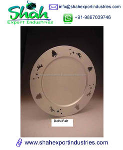 Placa de cargador de Metal de Color rojo oscuro, forma redonda, minimalista occidental para mesa de comedor, vajilla, Platos y platos - Product Image 4