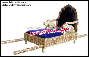 Doli de Madera y Latón, Doli Metálico Indio para Bodas, Doli Abierto con Diseño de Pavo Real, Últimos Modelos de Dolis para Ceremonias Nupciales en Venta - Product Image 2