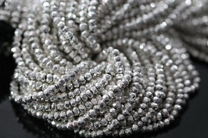 Perles de pierres précieuses à facettes en pyrite argentée fabriquées et fournies - Product Image 2