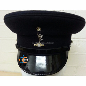 Fabricants d'accessoires d'uniformes écologiques : Casquettes à visière pour chauffeurs de taxi, limousines, capitaines et officiers bretons - Product Image 1