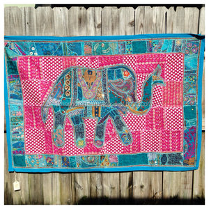 Tapisserie d'éléphant patchwork vintage Tenture murale patchwork brodé indien - Product Image 4