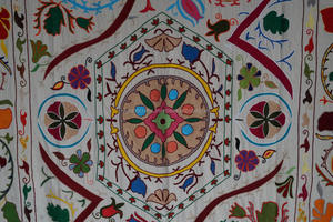 Tapiz Suazani de tamaño doble del fabricante - Product Image 3