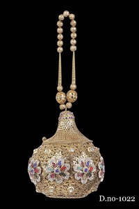 Bolsos de noche de diseñador hechos a mano para mujer con piedras de cuentas de metal bordadas Compras en línea India-Colección 1020 - Product Image 6