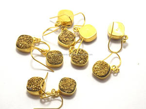 ต่างหูห่วงทรงหยดน้ำประดับพลอยดรูซี่เคลือบทองคำ รูปทรงหมอน งานแฮนด์เมด สไตล์คลาสสิก เหมาะสำหรับงานแต่งงานและงานปาร์ตี้ - Product Image 4