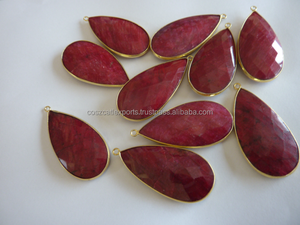 Pendentifs à breloque en pierre précieuse de rubis teints vintage pour les occasions de fête - Product Image 4