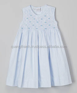 Vestido de chica ahuecado a mano - Product Image 2