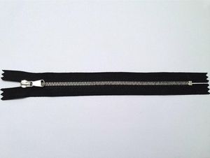 High Quality #3 Custom Metal Zipper Rolls Open-End Auto-Lock <b>for</b> Handbags Shoes Garments Pillows-Durable Nylon <b>Plastic</b> Material - Product Image 4