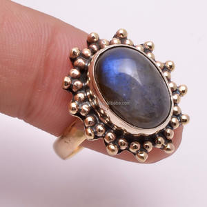 แหวนทองเหลืองอัญมณีลาบราดอร์ธรรมชาติสไตล์คลาสสิกขายส่งทองแท้ผู้ผลิตแหวนเครื่องประดับ - Product Image 1