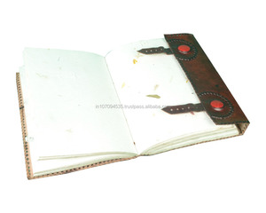 Dos cinturones de cuero genuino hechos a mano con piedras preciosas Rojas dobles diarios cuaderno diario Personal para uso de hombre y mujer - Product Image 4