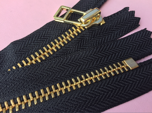 Cremallera metálica de cadena larga de extremo abierto de plástico de nailon duradero #8 característica de bloqueo automático al por mayor para chaquetas de cuero zapatos textiles para el hogar - Product Image 3