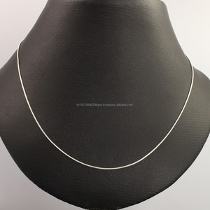 Collar de Plata de Ley 925, Cadena de Serpiente Delgada de 0.90 mm, 18 Pulgadas, 46 cm - Product Image 1