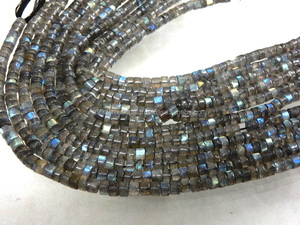 ลูกปัดลาบราโดไรต์ทรงเฮชิ คุณภาพสูง สีฟ้าไฟเต็มเม็ด เรียบเนียน ราคาขายส่ง ขนาด 14 นิ้ว - Product Image 4