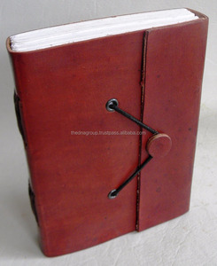 Vente en gros Rabat uni vintage avec élastique Fermeture à boutons Carnet en cuir. - Product Image 2