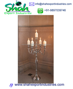 Candelabro Profesional de Lujo de 5 Brazos en Plata Metálica Brillante para Decoración de Vestíbulo de Bodas, Soporte de Velas de Aluminio Resistente, Personalizado - Product Image 3
