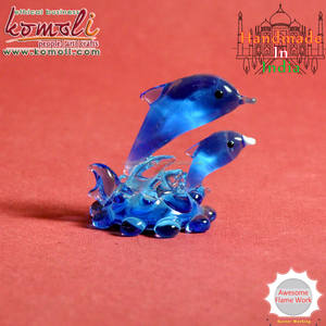 Figurines de dauphins jumeaux en verre borosilicate bleu profond, sculptures en verre faites à la main pour la décoration de la maison et les objets de collection - Product Image 4