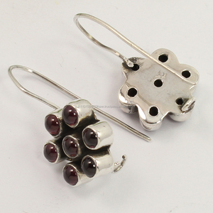 Fix wire Jolies boucles d'oreilles 925 argent Sterling massif naturel GRENAT Cabochon lunette ensemble forme ronde pierres précieuses artisanales - Product Image 2