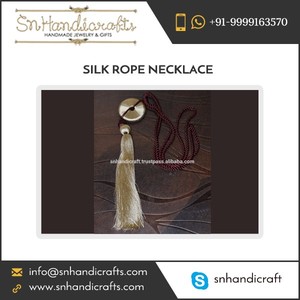 Collar de Nudos de Seda Más Vendido en 2017 con Variedad de Diseños y Formas, Colección Única Hecha a Mano - Product Image 1