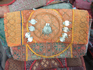 Bolso de hombro Banjara para mujer, bolso de mano bordado Vintage de lujo personalizado para mujer, bolsos de hombro de noche para compras, venta al por mayor - Product Image 2