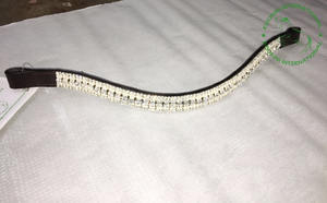 Banda Frontal de Cuero Premium de 5 Hileras con Cristales, Duradera y Decorativa para Brida de Caballo, Ideal para Entrenamiento y Competiciones - Product Image 2