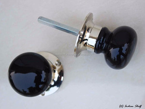 Feito à mão a granel preto pacote de cerâmica tradicional de <span class=keywords><strong>2</strong></span> mortices porta redonda puxadores móveis alças <span class=keywords><strong>2</strong></span>.25 polegadas novo design MDH-03 - Product Image 3
