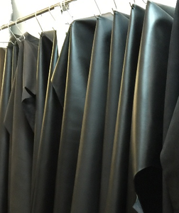 Cuir de peau de vache grainé fini bruni polyvalent à des fins diverses-pour ceintures meubles vêtements y compris canapés chaussures - Product Image 2