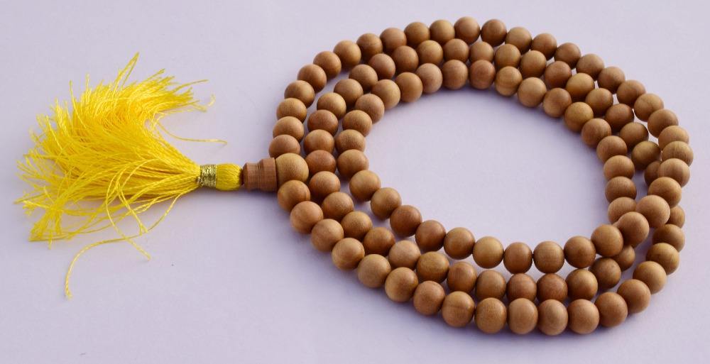 สีน้ำตาลทองเข้มธรรมชาติ