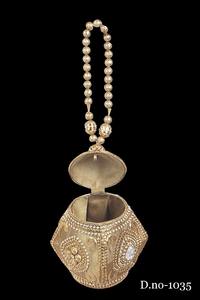 Vivid 1033 Handmade Ladies <b>Metal</b> Clutch Chain Strap Flap Closure High Quality Gold Silver <b>Beaded</b> Evening Party Bridal Wedding - Product Image 6