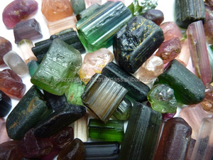 Turmalina al por mayor: Gemas naturales en bruto multicolor, tamaños personalizados para fabricación y suministro - Product Image 3