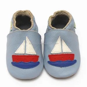 婴儿鞋牛皮贝贝短靴软底防滑婴儿学步第一步行者男童女童拖鞋