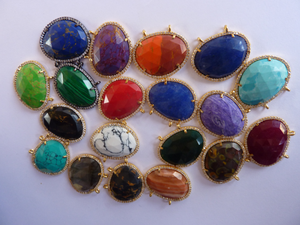 จี้เด็กแบบคลาสสิกประดับด้วยหินสไลซ์สีเทอร์ควอยซ์หลากสี พร้อมคริสตัล ขายส่งจี้และชาร์มเครื่องประดับ - Product Image 6