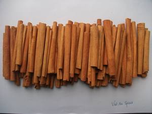 Vente en gros Tube de cannelle/Cassia séché entier Couleur naturelle Épices simples Herbes Origine du Vietnam Durée de conservation de 2 ans Prix compétitif - Product Image 4