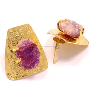 Vintage 22 quilates chapado en oro hermoso diseñador tachuelas forma ovalada Acero inoxidable silicona perla pendientes clásicos boda fiesta - Product Image 1