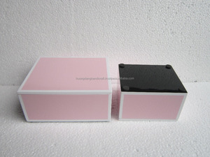 Set of two Lacquer Boxes Vietnam, pink outside - Product Image 4