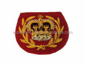 เสื้อเบลเซอร์ผ้าสำหรับบุคลากรพื้นปักมงกุฎด้วยลวดทองทำด้วยมือรูปมงกุฎและกระบอง - Product Image 4