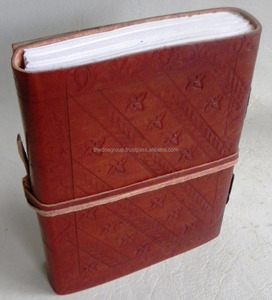 Carnet en cuir fait main avec poche gaufrée, carnet de croquis vintage rechargeable en cuir, carnet fait main pour le dessin et les notes - Product Image 2