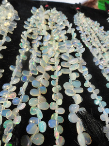 Briolette d'opale éthiopienne, 250 pièces - Product Image 6