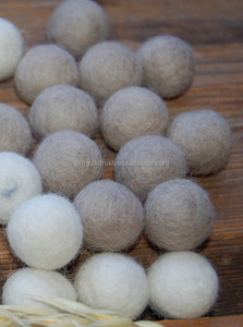 Boules de lessive blanches faites à la main et disques de sécheuse réutilisables Produit tendance écologique le plus vendu aux États-Unis - Product Image 5