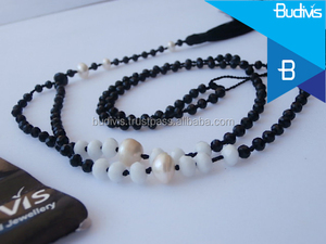 Colliers de perles de conception de gland de Bali classique Top accessoire de mode classique avec des perles de perles - Product Image 5