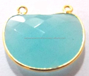 Colgante de doble fianza de piedras preciosas aguamarina, Conector de bisel facetado hecho a mano chapado en oro en forma de D para fabricación de joyas de latón - Product Image 1