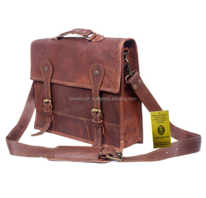Sac à bandoulière élégant pour ordinateur portable en cuir artisanal LOWELL - Product Image 1
