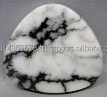 
 
 
 Cabochons en howlite blanche naturelle, pierres précieuses en vrac, polies, formes variées, origine Brésil, vente en gros personnalisée, Coszcalt Exports R - Product Image 3